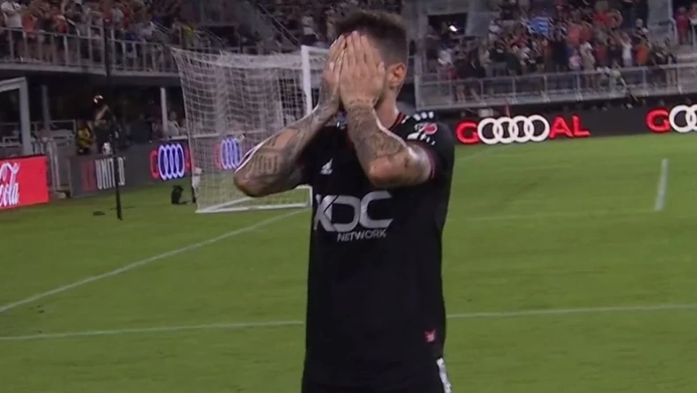 Γκολάρα από Φούντα και πανηγυρισμός αλά Τσούμπερ!