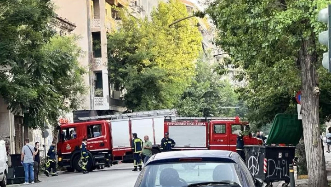 Απειλητικό τηλέφωνο και... έκρηξη στην Τεκτονική στοά- Κλειστή η Αχαρνών