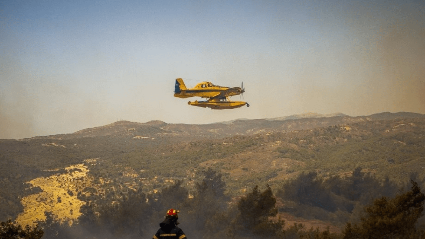 Γερμανοί τουρίστες που γλύτωσαν από τις φωτιές ευγνωμονούν τους Έλληνες: «Μας στήριξαν στα πάντα»