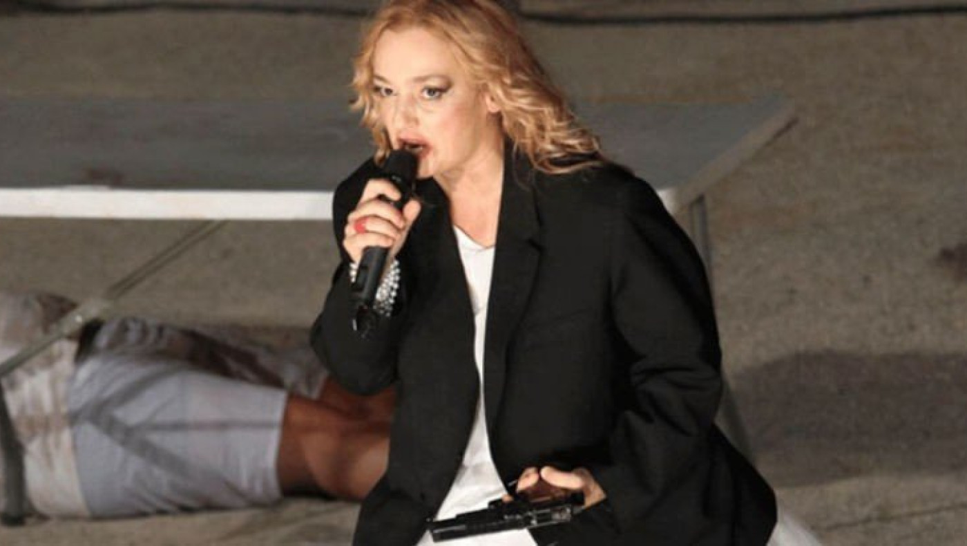 Λένα Κιτσοπούλου: Η απάντηση για την πολυσυζητημένη παράσταση