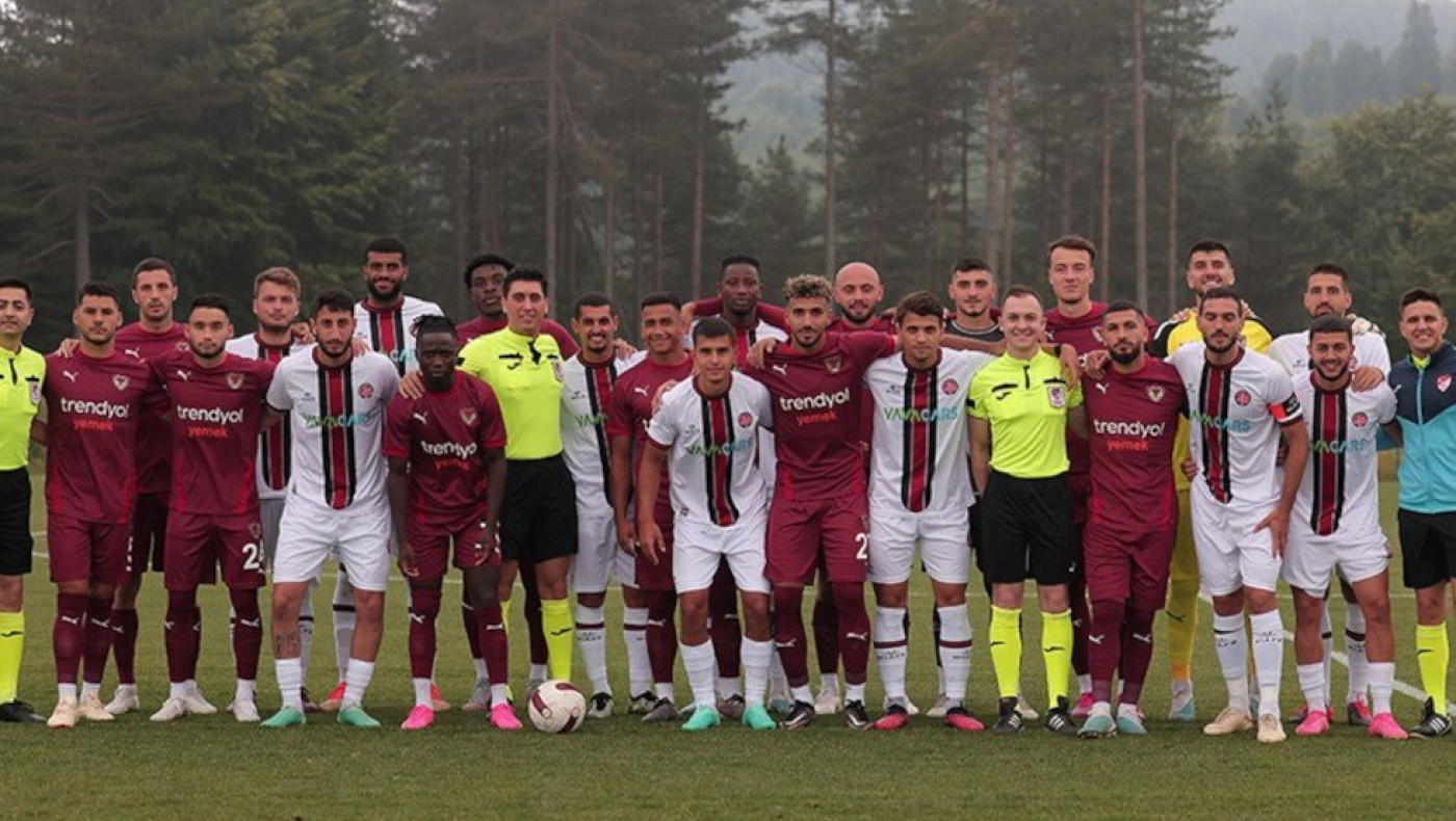 Βασικός και αρχηγός ο Οζντόεφ στο φιλικό με τη Χατάισπορ