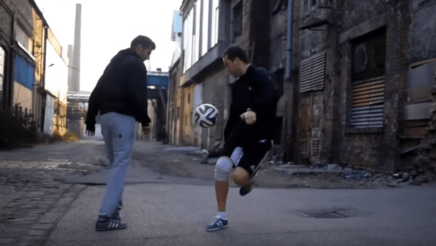 Ποδόσφαιρο... μια εικόνα, χίλιες λέξεις!(VIDEO)