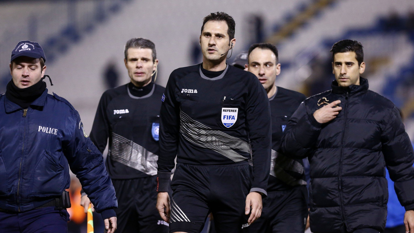 «Μωρό μου, όσο υπάρχω εγώ, εσύ…θα σφυρίζεις»!!!