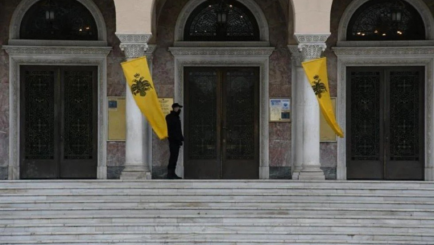 Πάτρα: Πρεσβυτέρα σέρνει από τα μαλλιά 29χρονη που πήγε να εξομολογηθεί