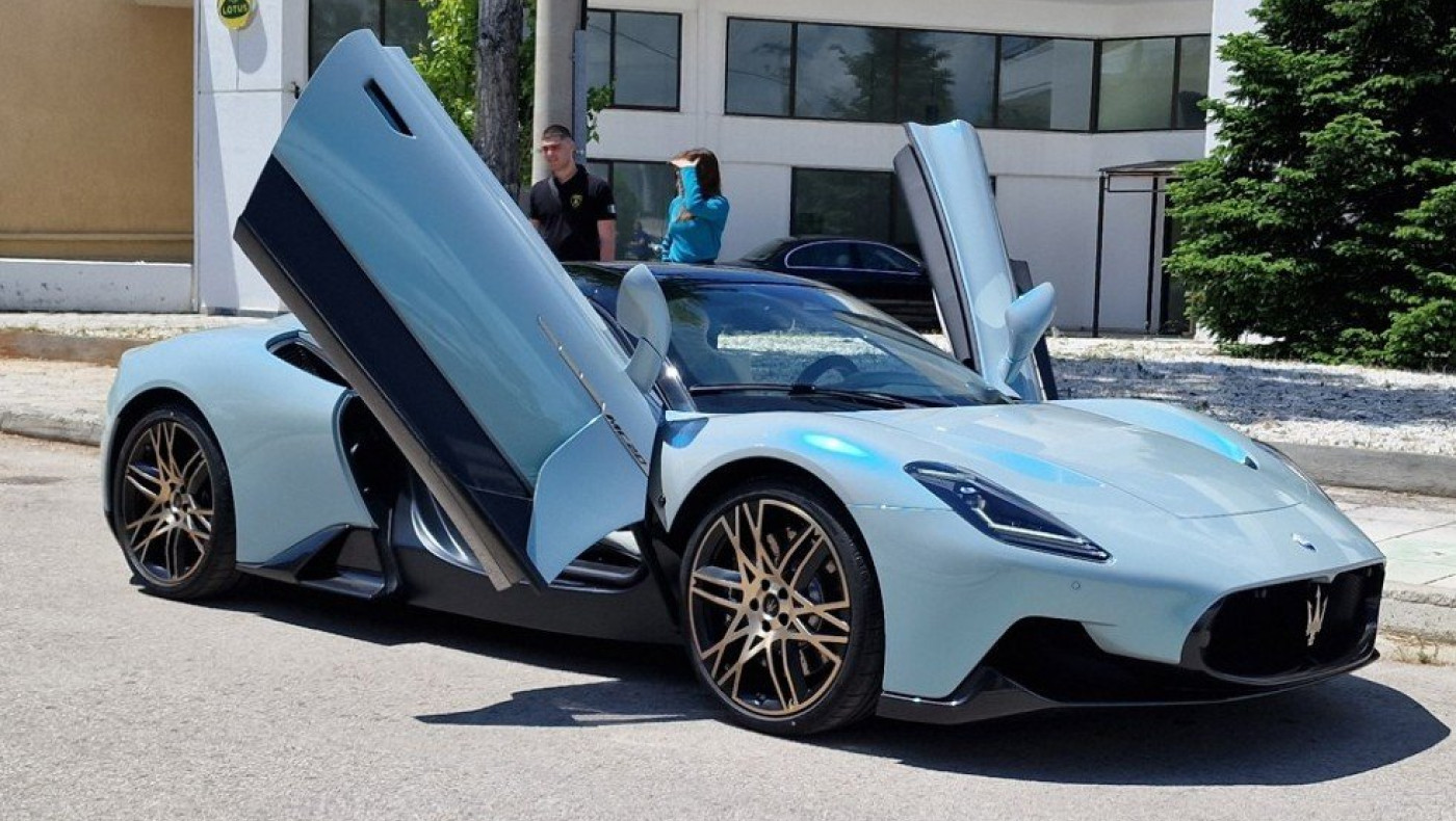 Πωλούνται και τέτοια αυτοκίνητα στην Ελλάδα