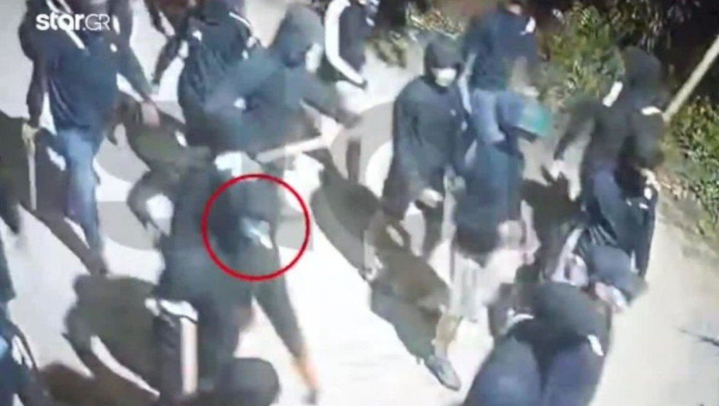 Η αστυνομία παρακολουθούσε τους Κροάτες λίγο πριν τη φονική επίθεση... αλλά δεν παρενέβη (vid)