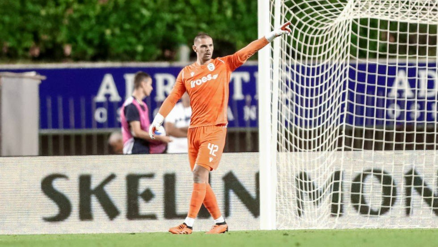 Αϊβαλιώτης: «Ο Κοτάρσκι είναι ο πιο αξιόπιστος τερματοφύλακας της Super League»