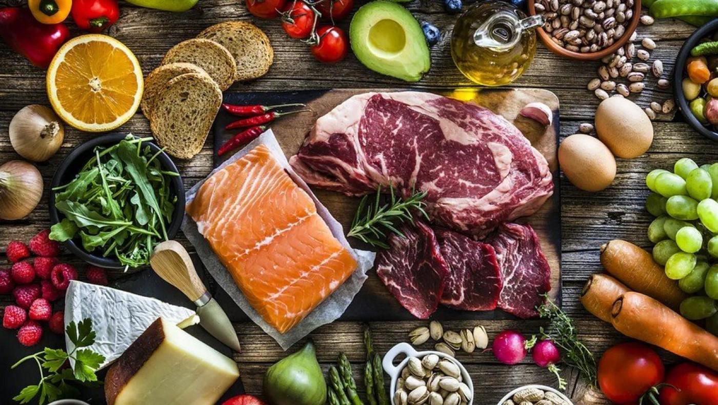 Ουρικό Οξύ: Τι επιτρέπεται στη διατροφή και τι πρέπει να αποφεύγετε