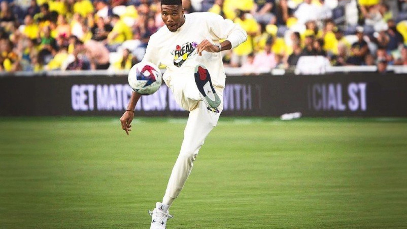 Γιάννης Αντετοκούνμπο: Το ποδοσφαιρικό σόου πριν την αναμέτρηση με την Ίντερ Μαϊάμι του Μέσι