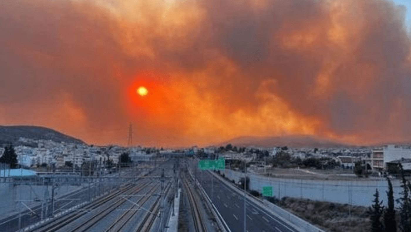 «Αίσθημα δυσφορίας, τσούξιμο και βήχα από το νέφος- Πάνω από το ανεκτό όριο τα μικροσωματίδια»