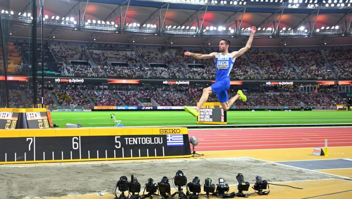 Παγκόσμιο Βουδαπέστη 2023: Τρομερό το πρώτο άλμα του Τεντόγλου, «πέταξε» στα 8,50μ.
