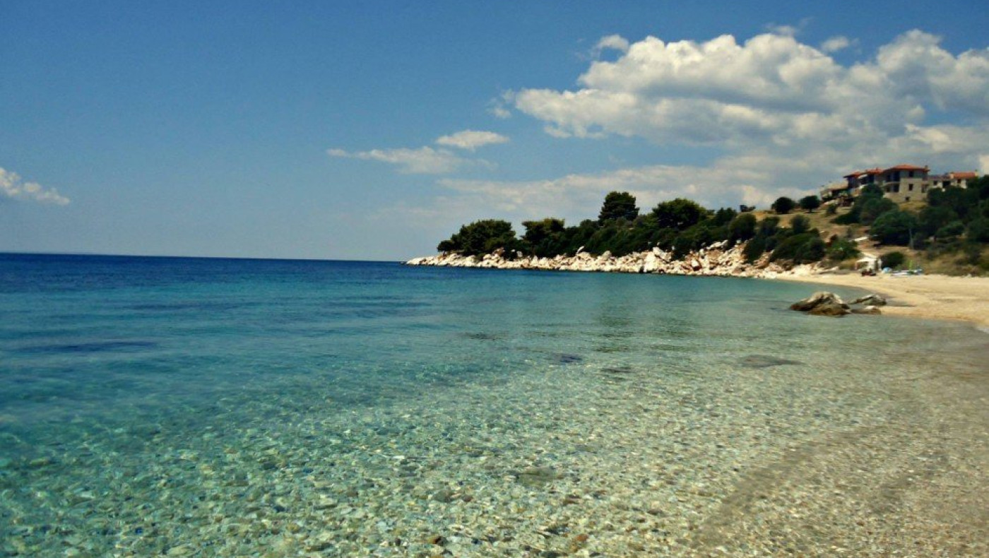 Χαλκιδική: Προσωρινή απαγόρευση κολύμβησης σε παραλία της Νικήτης