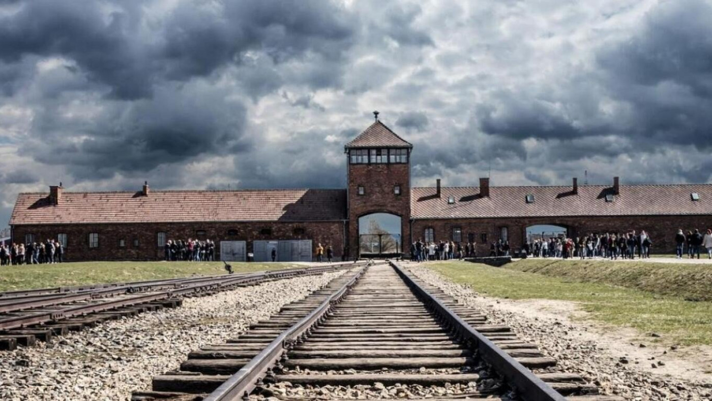 Βαυαρία: Χαμός με τον υπουργό Οικονομίας, ήταν συντάκτης ναζιστικού φυλλαδίου