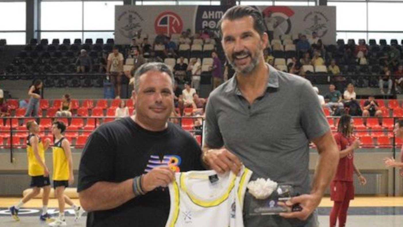 Με Στογιάκοβιτς το φιλικό του Λαυρίου με το Stanford