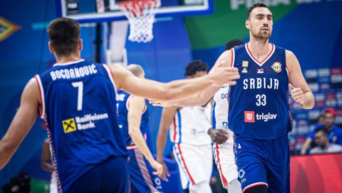 Σαρωτική η Σερβία και πρόκριση στα προημιτελικά του Μουντομπάσκετ 2023