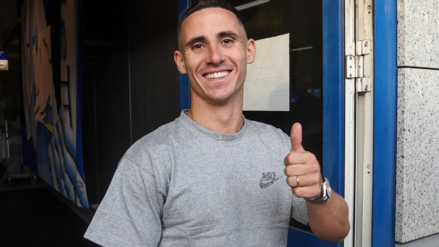 Ολυμπιακός: Έφτασε στην Ελλάδα ο Ποντένσε