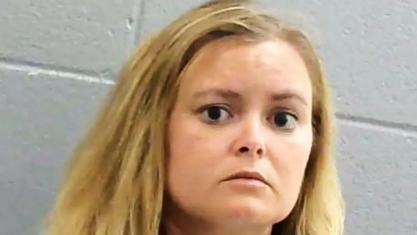 Δασκάλα σε χριστιανικό σχολείο στην Αλαμπάμα αποπλανούσε εφήβους