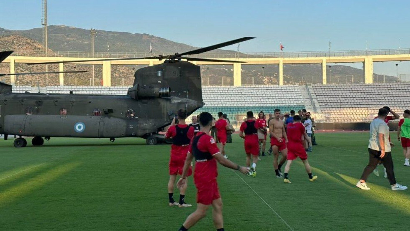 Βόλος: Οι παίκτες των θεσσαλών βοήθησαν στην εκφόρτωση ενός Σινούκ!