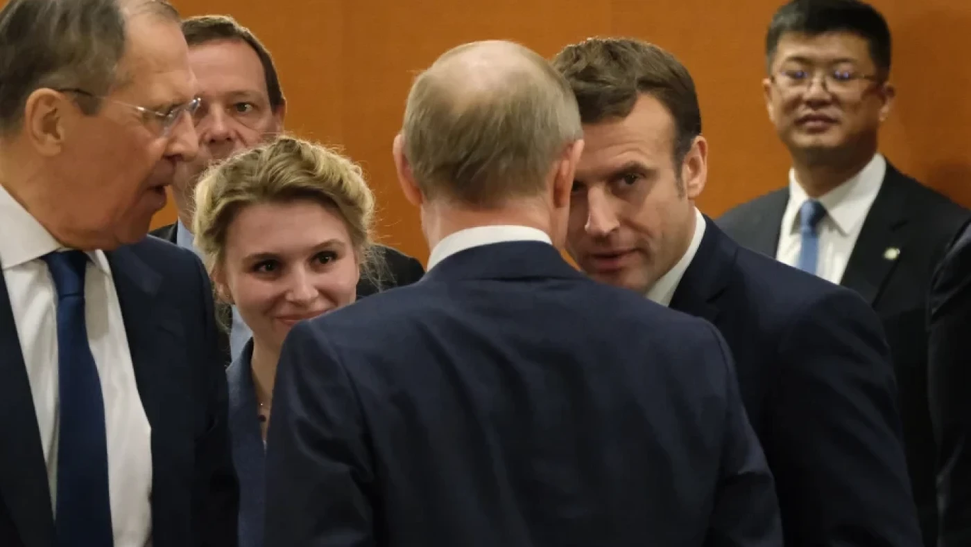 Μακρόν σε Πούτιν: «Δεν έχετε θέση στους Ολυμπιακούς Αγώνες»