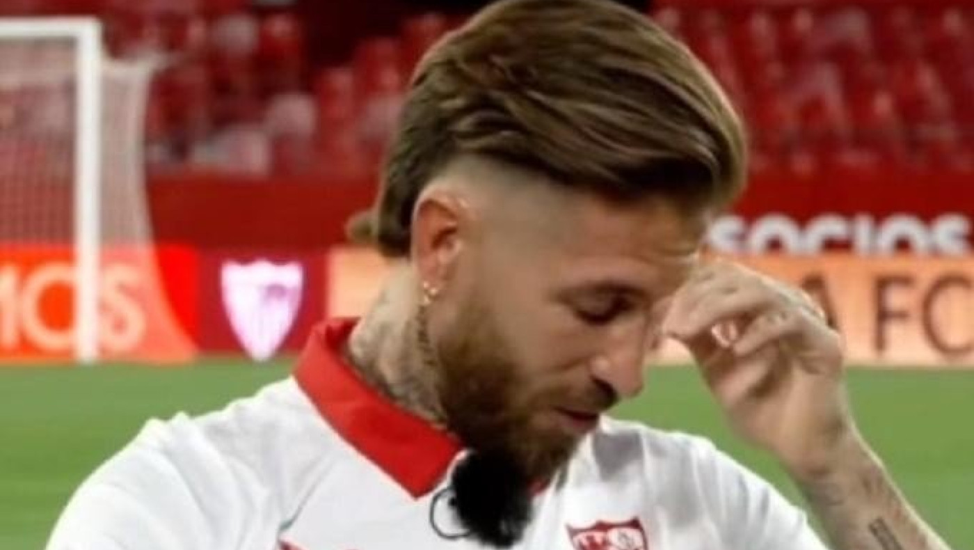 Σέρχιο Ράμος: «Λύγισε» όταν ανέφερε τον παππού του στην παρουσίαση του από τη Σεβίλλη