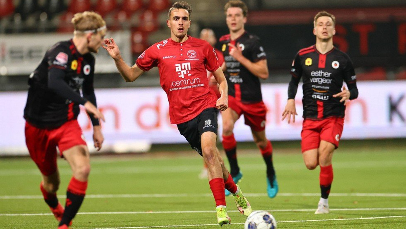 LIRA 100: Εξέλσιορ και Άλμερε Σίτι έχουν φέρει πρόσφατα σκορ 4-4 και 4-6 σε μεταξύ τους παιχνίδια!