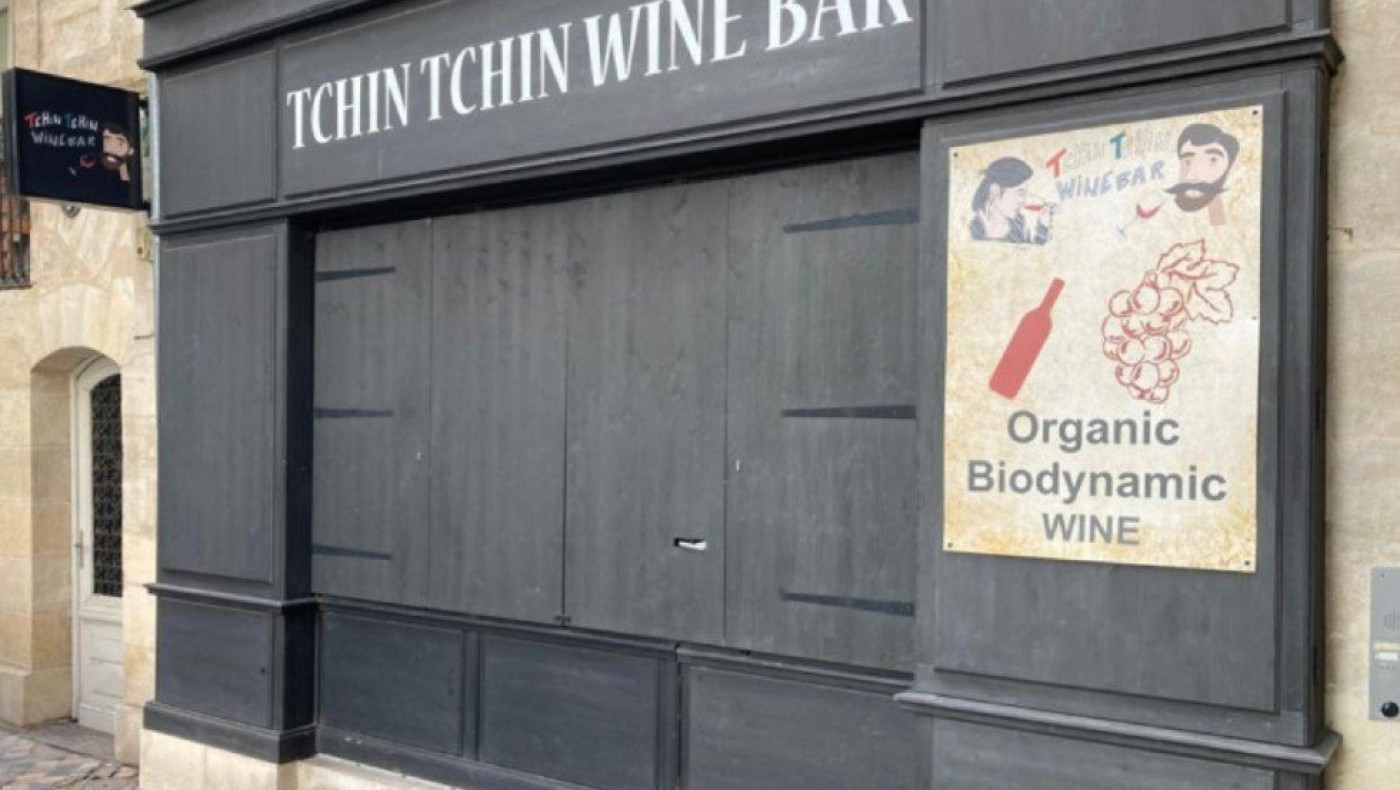 Μπορντό: «Κάποιες σαρδέλες μύριζαν αλλά τις υπόλοιπες τις σέρβιρα»