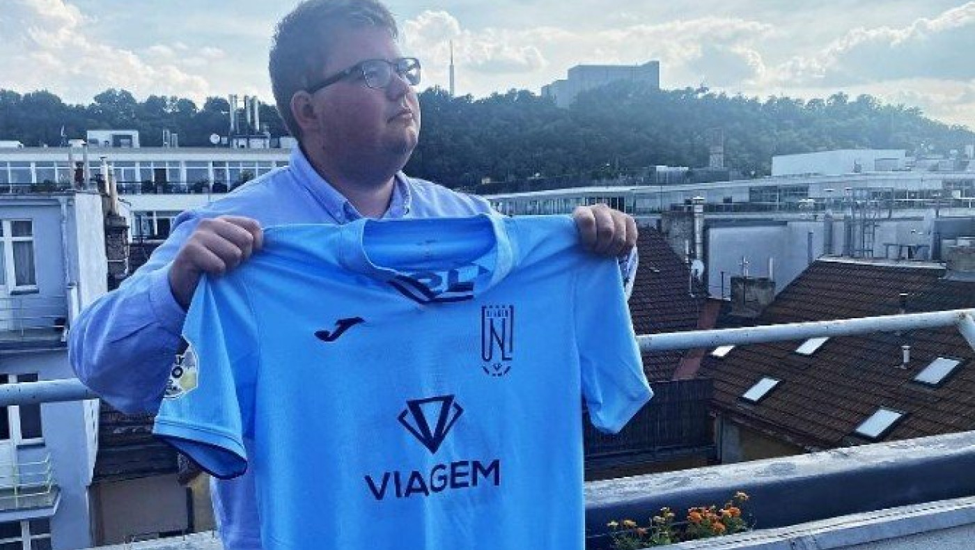 Πατέρας πλήρωσε 20.000 ευρώ για να παίξει... 10 λεπτά ο γιος του!