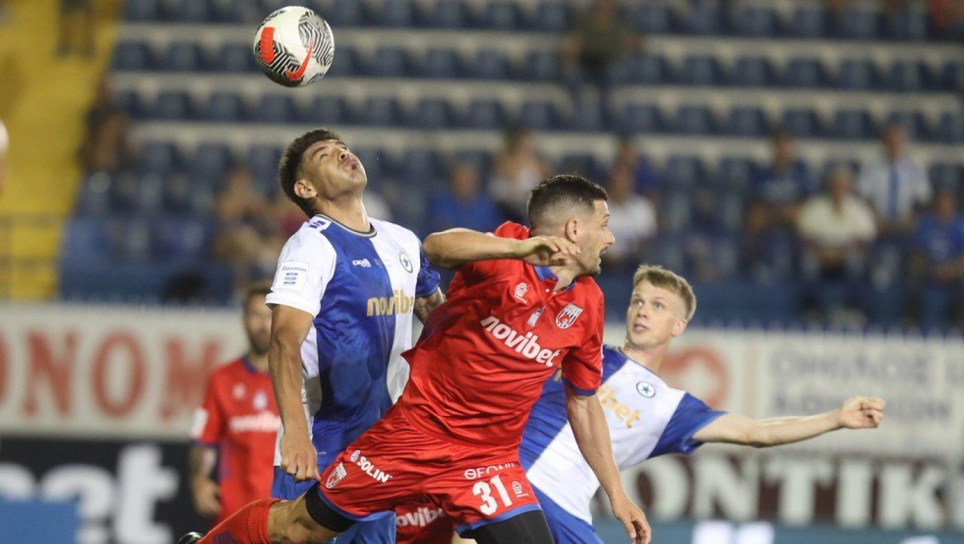 Δεν -Χ-άρηκε κανείς στο Περιστέρι