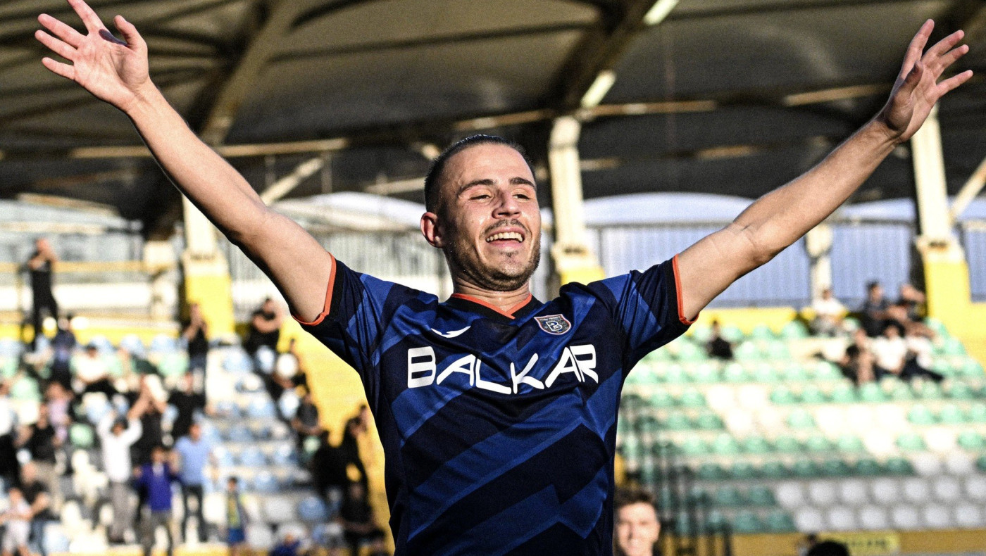 Άνοιξε λογαριασμό με τη φανέλα της Μπασάκσεχιρ ο Πέλκας