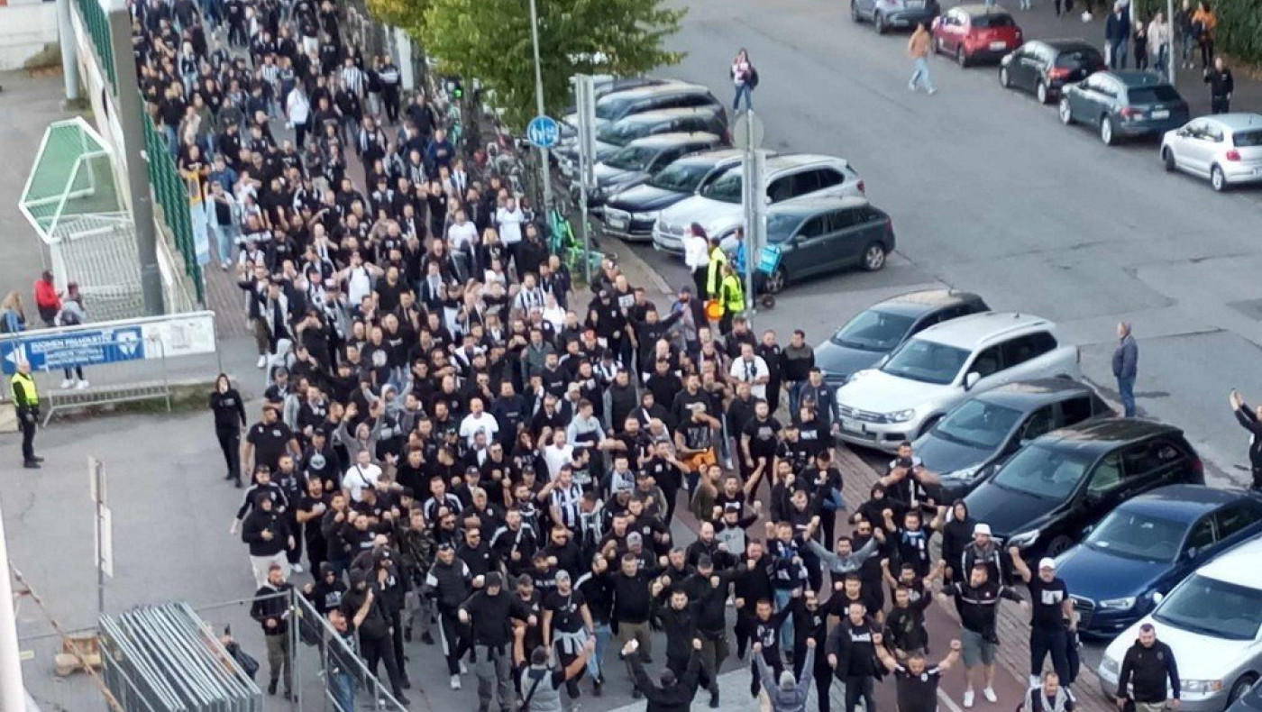 Ασπρόμαυρο το κέντρο του Ελσίνκι, πορεία των οπαδών του ΠΑΟΚ προς το γήπεδο (vids)