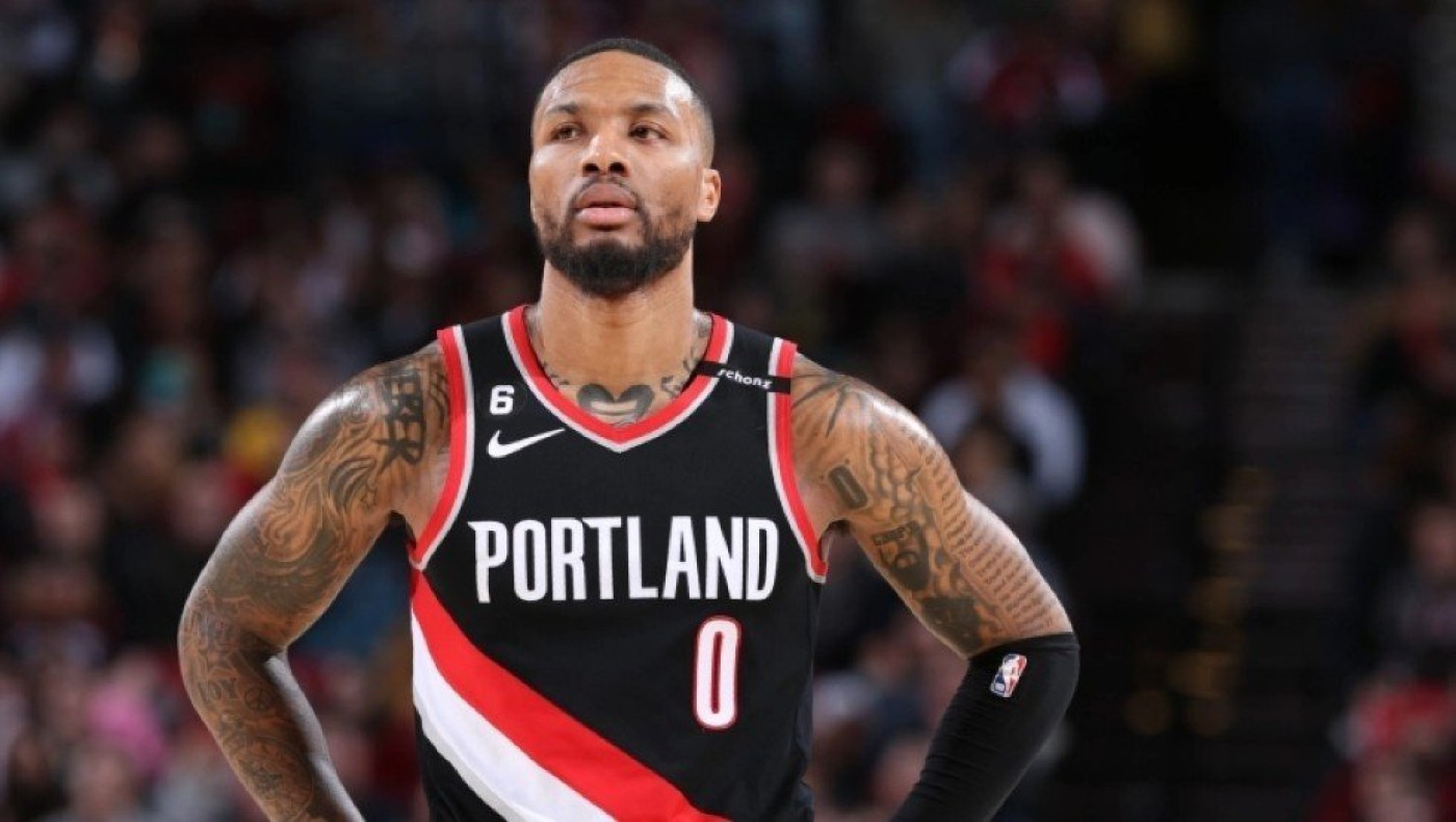 Βόμβα με Λίλαρντ από τους Μπακς