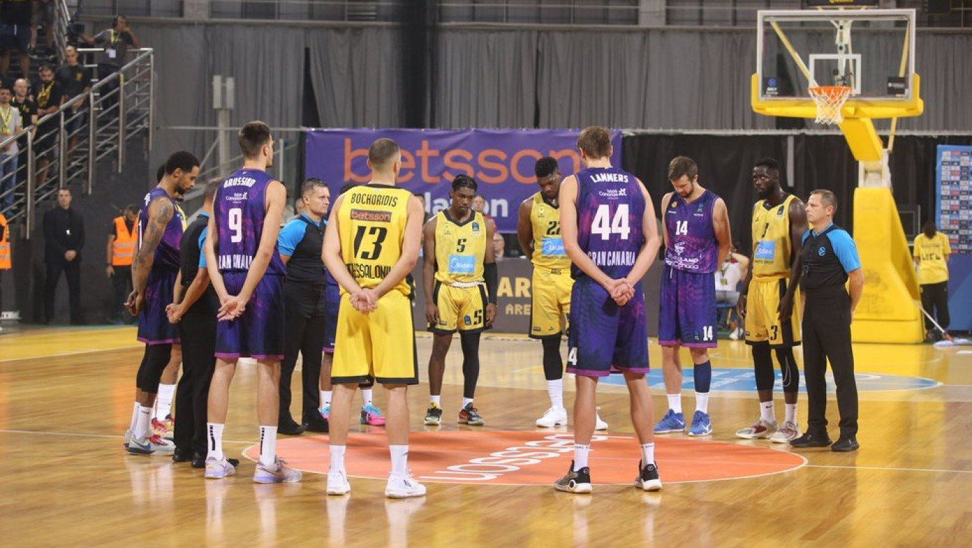 Το «Nick Galis Hall» δονήθηκε και σίγησε στη μνήμη του Γιάννη Ιωαννίδη