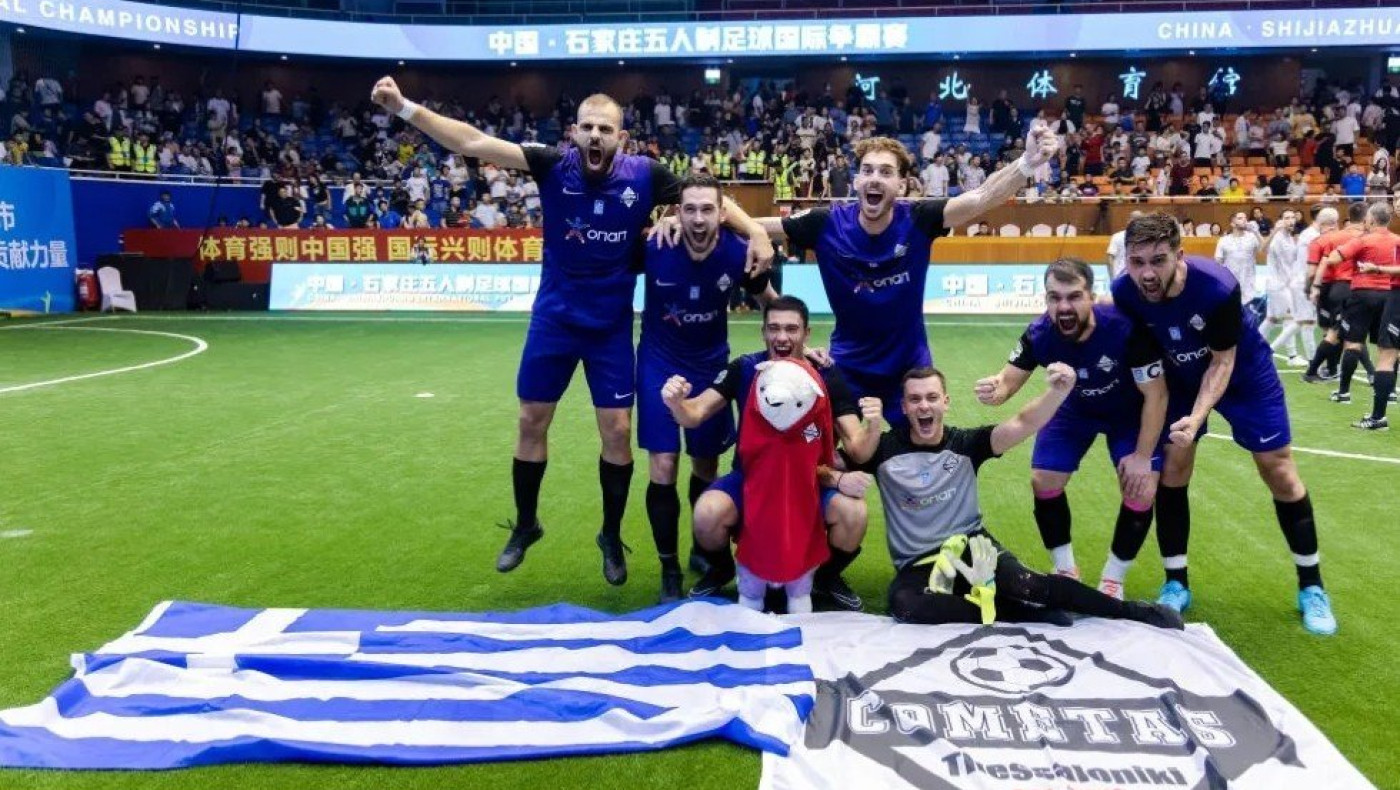 Cometas: Όταν ένας... χαρταετός κάνει πράξη όσα φαντάστηκε μία παρέα στην αλάνα