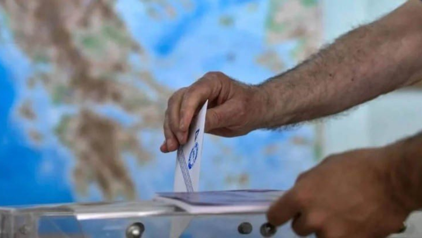 Περιφερειακές εκλογές: Τα φαβορί, τα αουτσάιντερ και τα ντέρμπι-Τι δείχνουν οι δημοσκοπήσεις