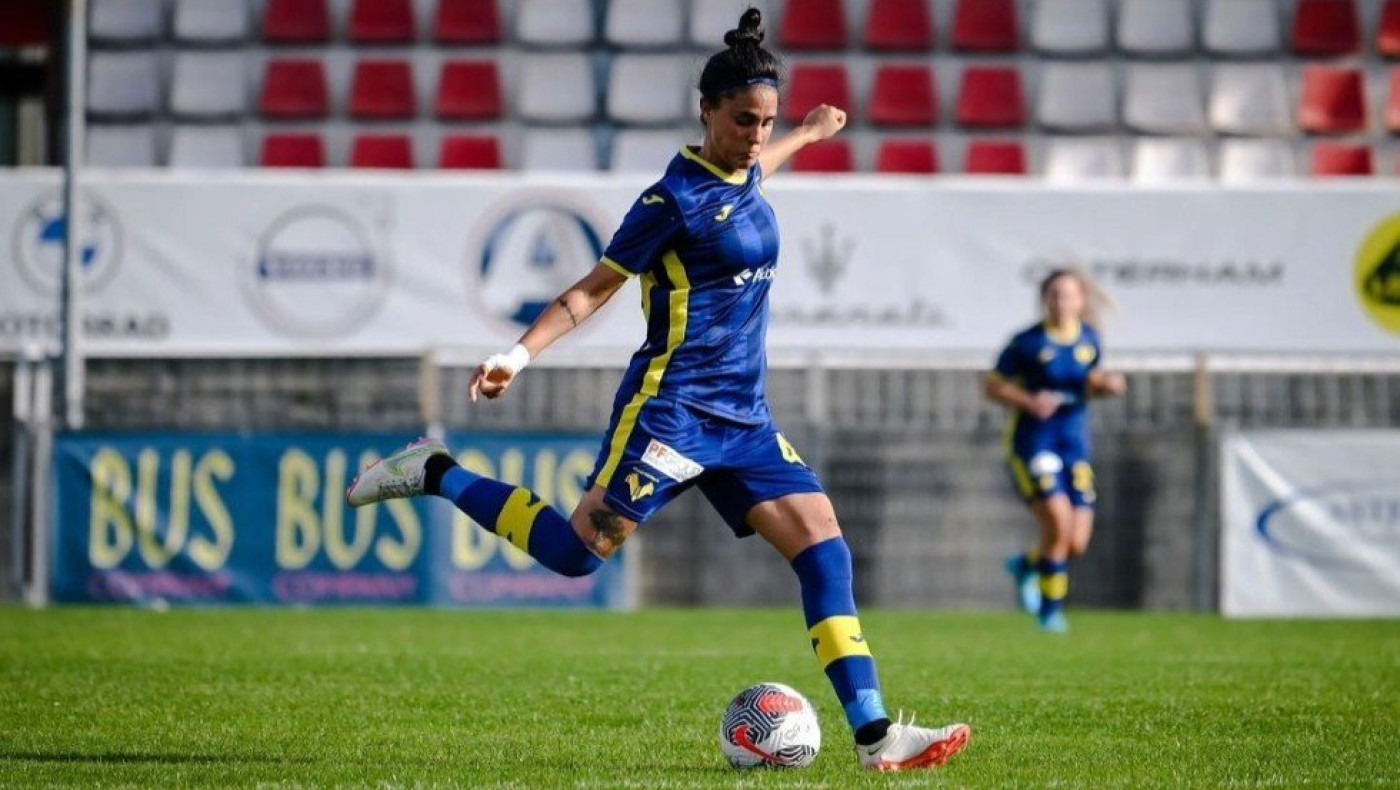 Χριστιάνα Κιάμου: Ο «Μπάμπης» της γειτονιάς έγινε «στρατιωτάκι» της Βερόνα