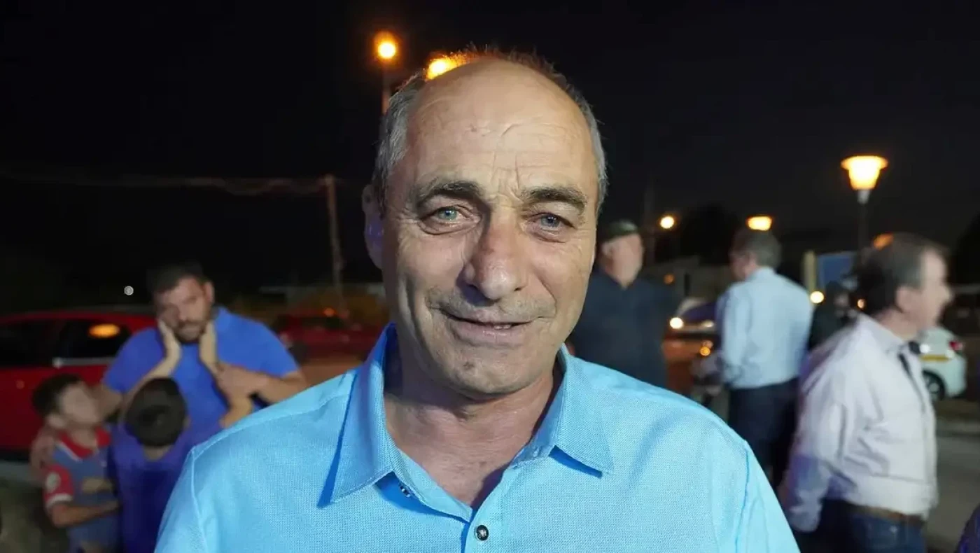 Δήμαρχος Κολινδρού: «Είμαι ΠΑΟΚ και λαϊκός άνθρωπος - Πολύ μεγάλες προσωπικότητες Κωνσταντίνος Καραμανλής και Ανδρέας Παπανδρέου»