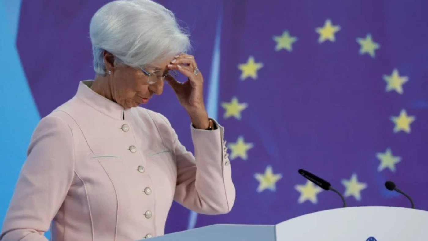 «Φρένο» από την ΕΚΤ στις αυξήσεις των επιτοκίων έπειτα από 15 μήνες