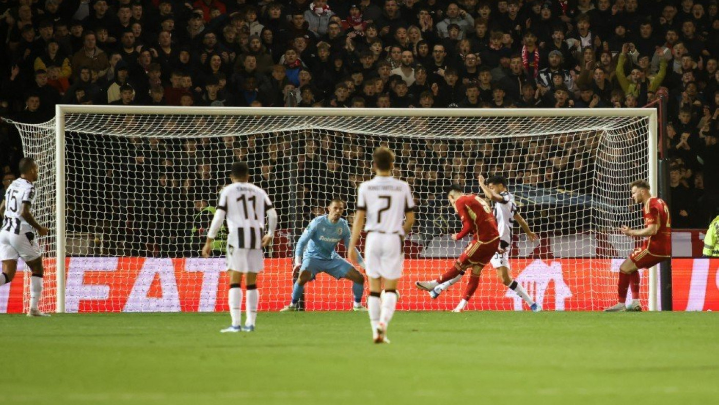 Έκανε το 2-0 με Πόλβαρα η Αμπερντίν