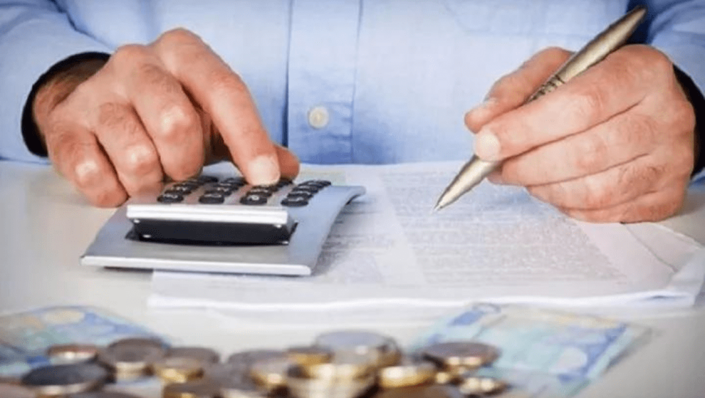 Ανατροπή για τους ελεύθερους επαγγελματίες: 9.100 το ελάχιστο αποδεκτό εισόδημα