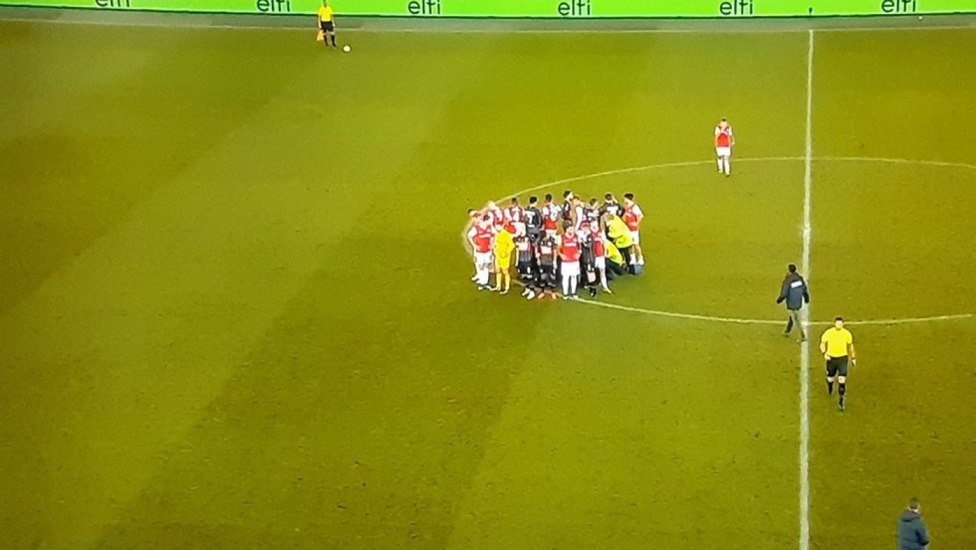 Άλκμααρ - Ναϊμέχεν: Ο Μπας Ντοστ κατέρρευσε στον αγωνιστικό χώρο (pic)