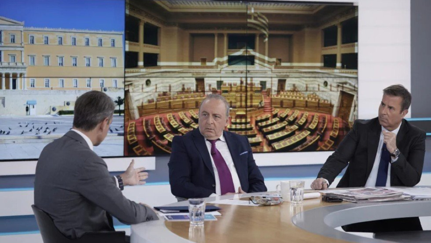 Πώς «αποχαιρέτησε» ο Παναγιώτης Στάθης τον Καμπουράκη από την εκπομπή και οι ευχές για «περαστικά»