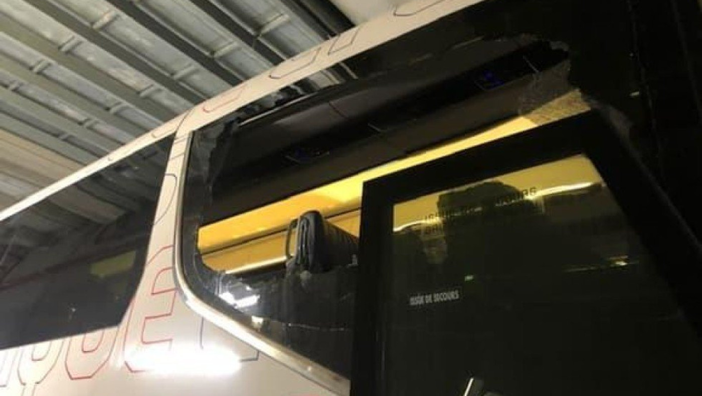 Οπαδοί της Μαρσέιγ έσπασαν το πούλμαν της Λιόν: Τραυματίστηκε ο Γκρόσο