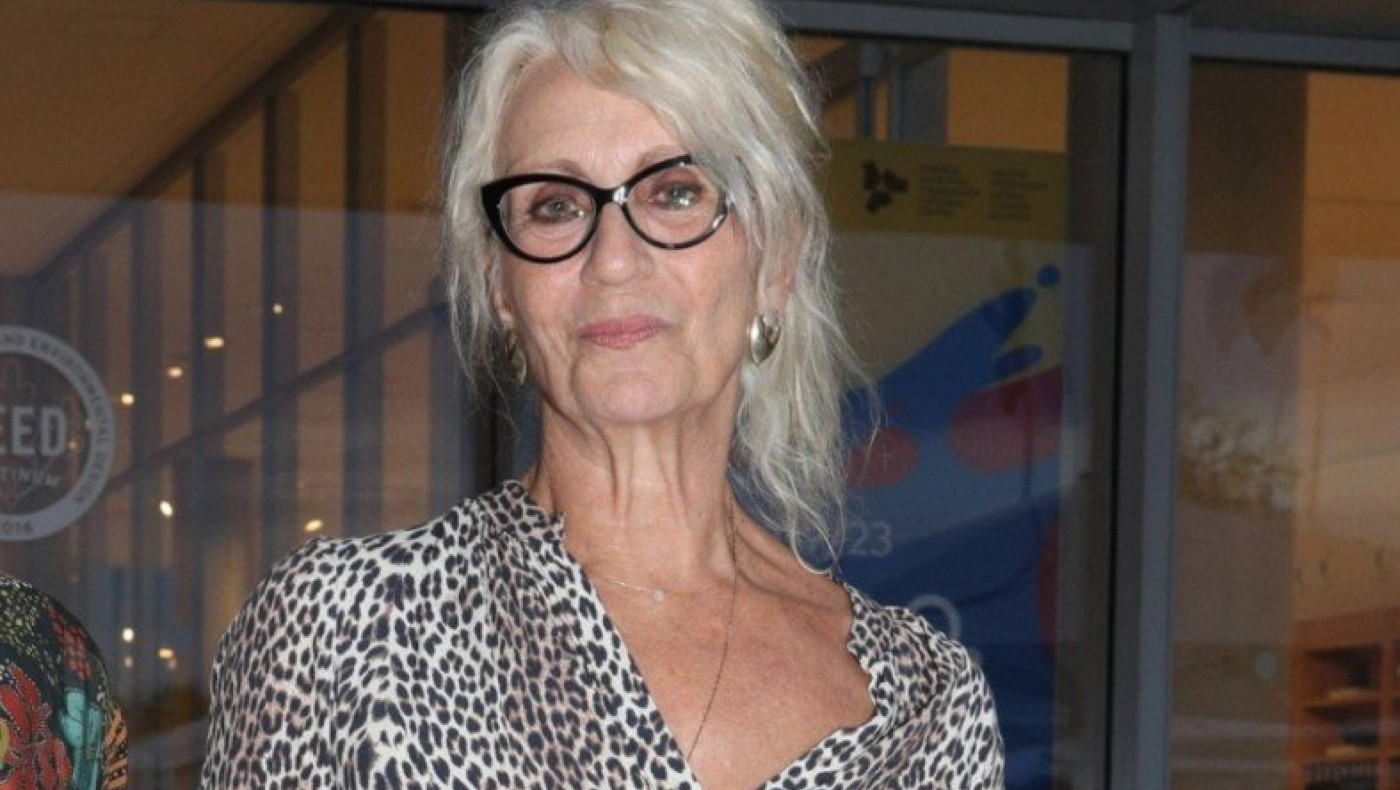 Θέμις Μπαζάκα: «Σεξουαλική εκπαίδευση και όχι θρησκευτικά στο σχολείο»