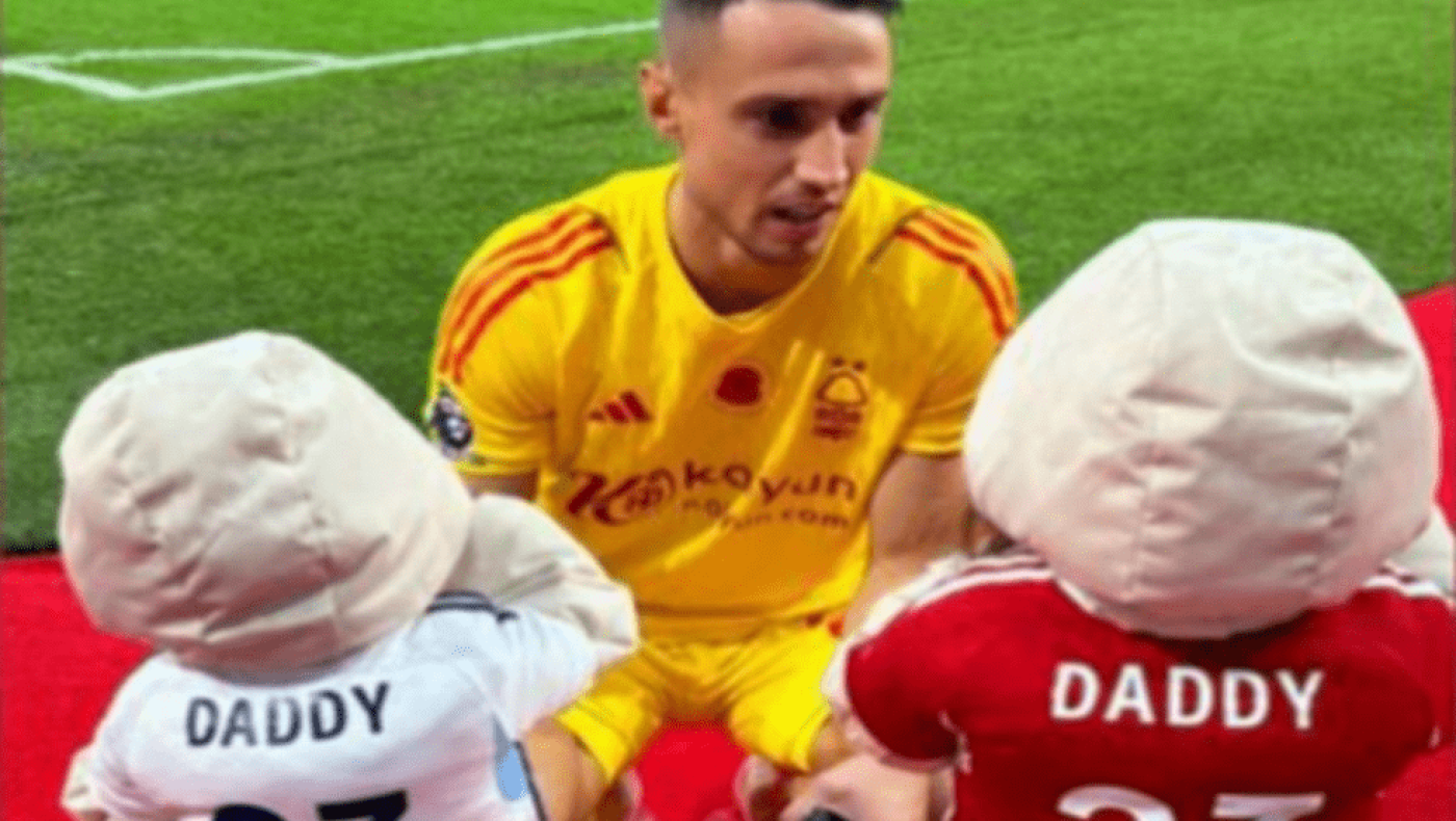 Νότιγχαμ: «Υπερδύναμος» ο Βλαχοδήμος στο ντεμπούτο του, έχοντας στο πλάι τα παιδιά του