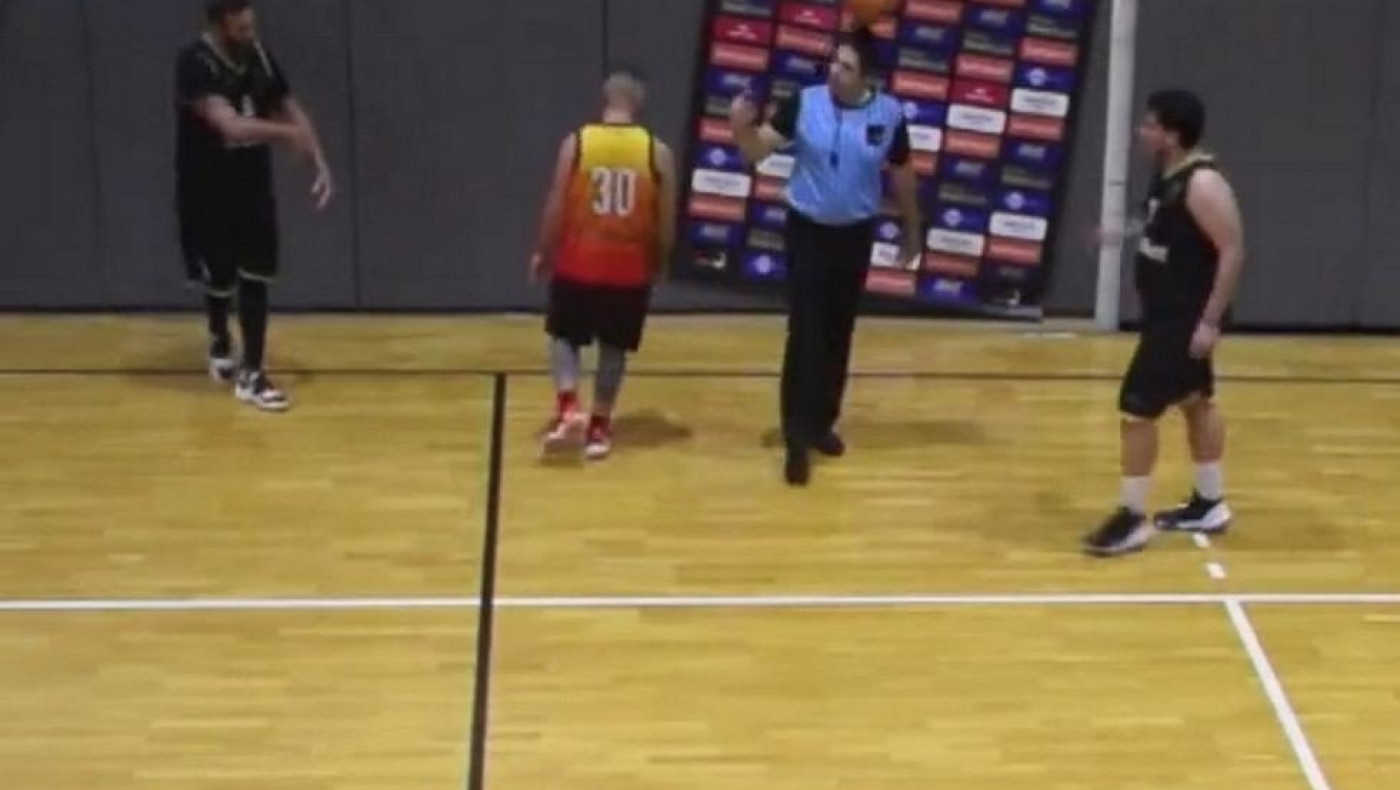 Ο Νίκος Παππάς πέταξε την μπάλα στο κεφάλι διαιτητή και αποβλήθηκε σε αγώνα ερασιτεχνικού πρωταθλήματος