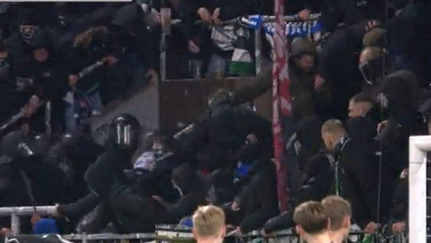 Ζανκτ Πάουλι - Ανόβερο: Επεισόδια στις κερκίδες μεταξύ οπαδών και αστυνομίας