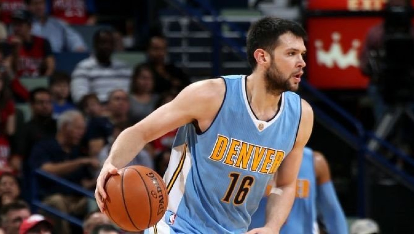 Ελεύθερος ο Κώστας Παπανικολάου από τους Denver Nuggets! 