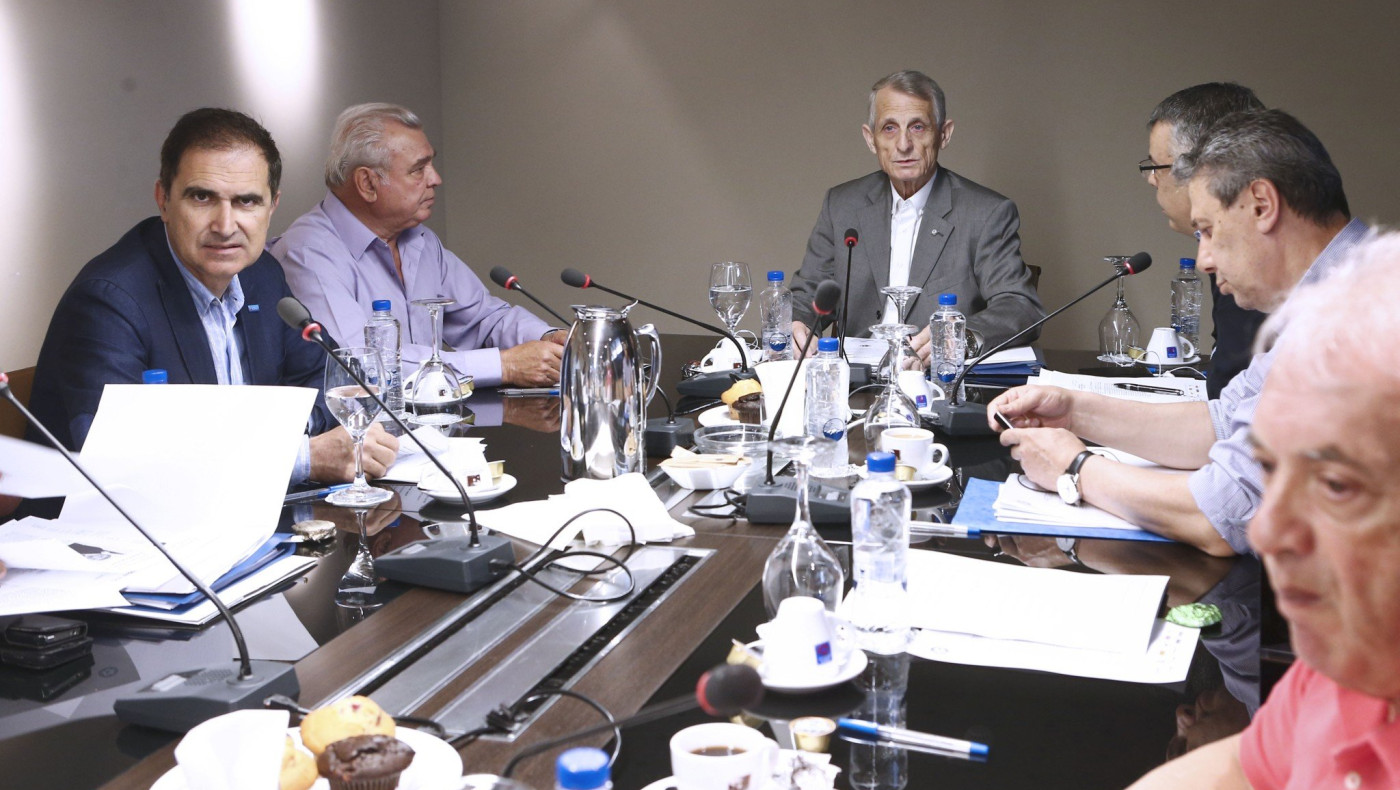 «Νεκροκεφαλές»… και «γκρανκάσες»