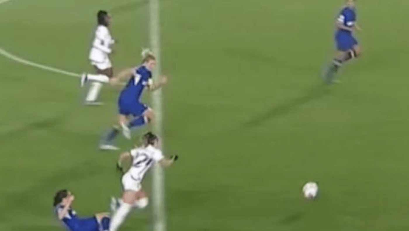 Απίστευτο πέναλτι- «μαϊμού» υπέρ των γυναικών της Ρεάλ Μαδρίτης