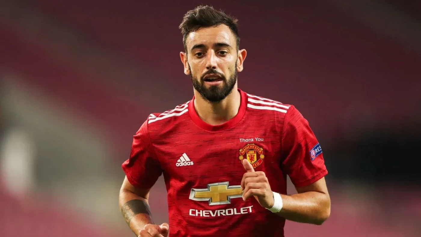 Αμορίμ: «Ο Φερνάντες θέλει να μείνει στη Μάντσεστερ Γιουνάιτεντ»